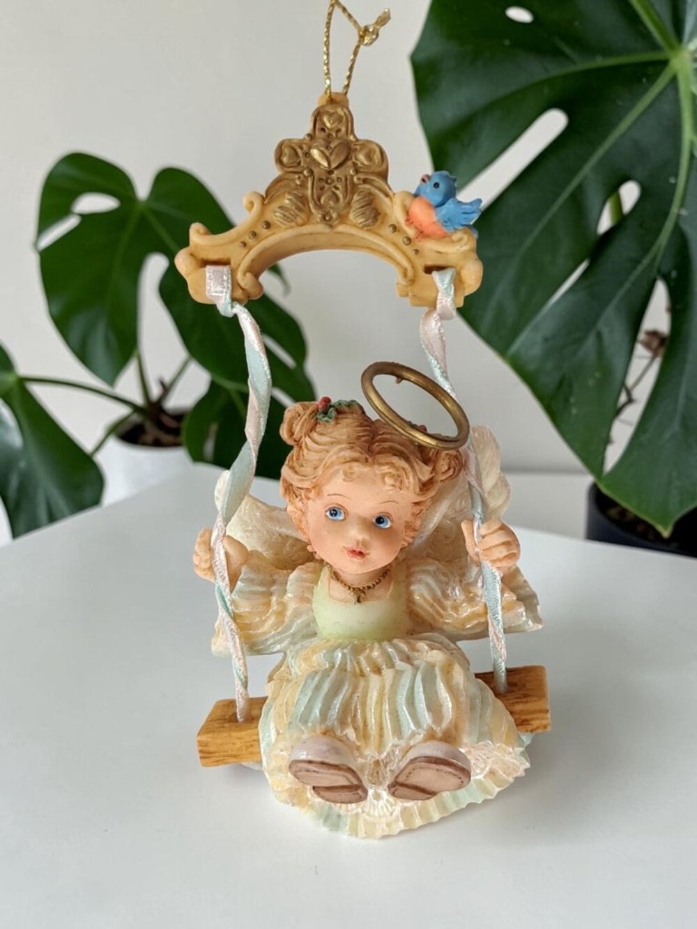 ASHTON-DRAKE HOLLY DAY ANGEL ORNAMENT " WISHING YOU CAREFREE DAYS" & VELVET BAG